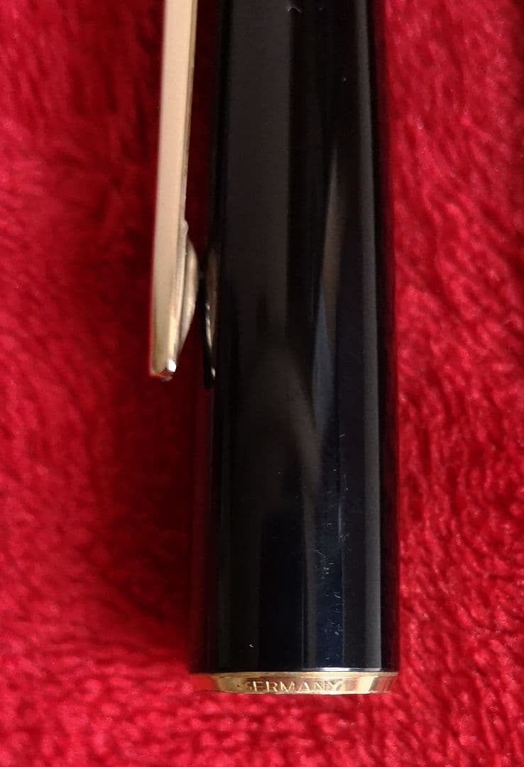 MONTBLANC モンブラン 万年筆 GERMANY 箱 インク4本付き