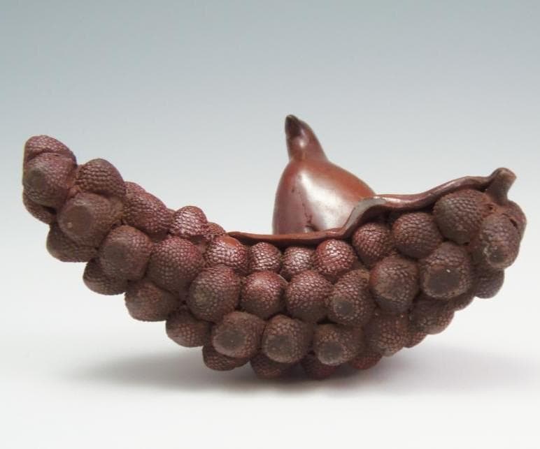 古備前 鳥 鶉 葡萄 松ぼっくり 和風 置物 細工物 骨董品 備前焼