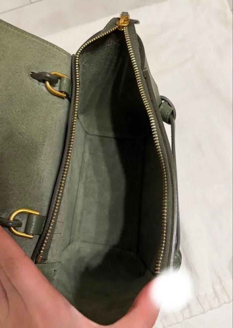 CELINEセリーヌ ベルトバッグナノ レザー