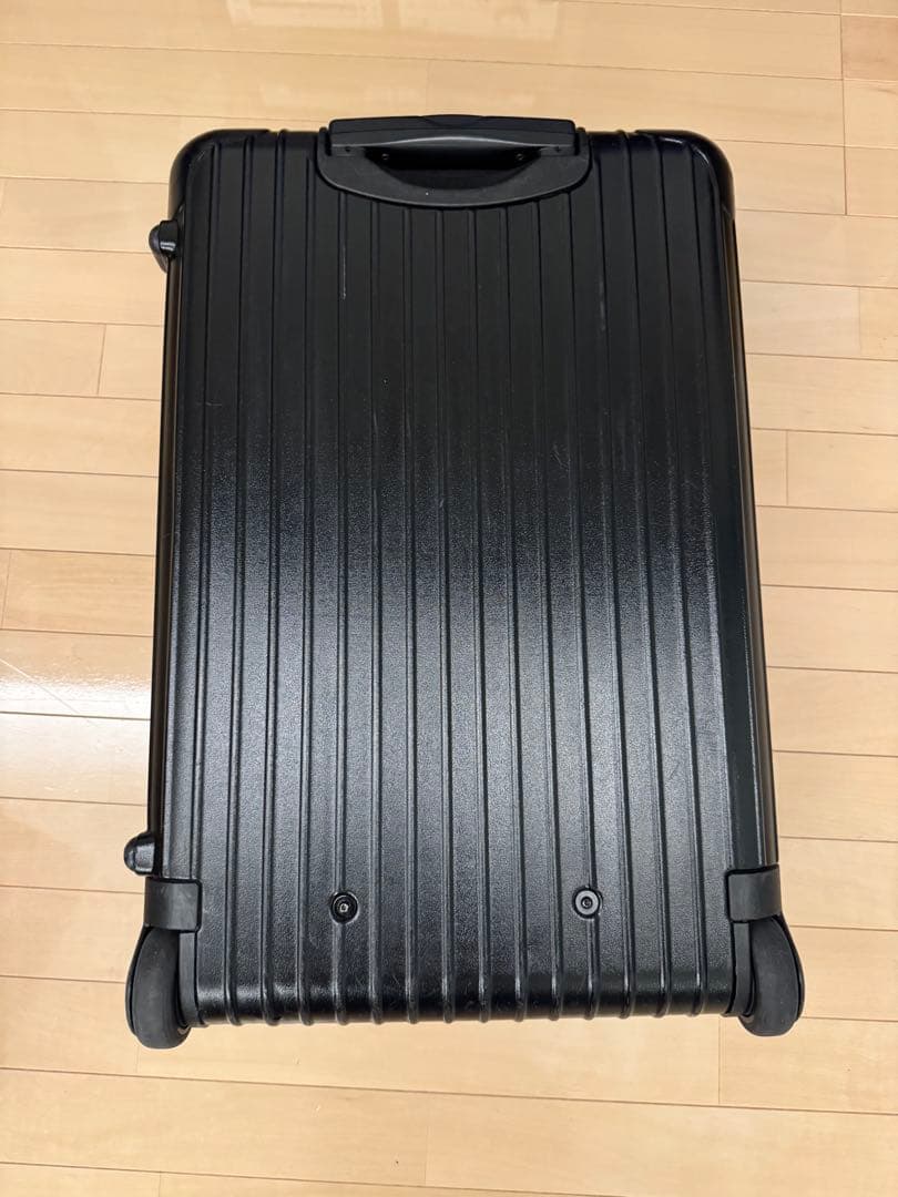 RIMOWA ブラック キャリーケース ２輪