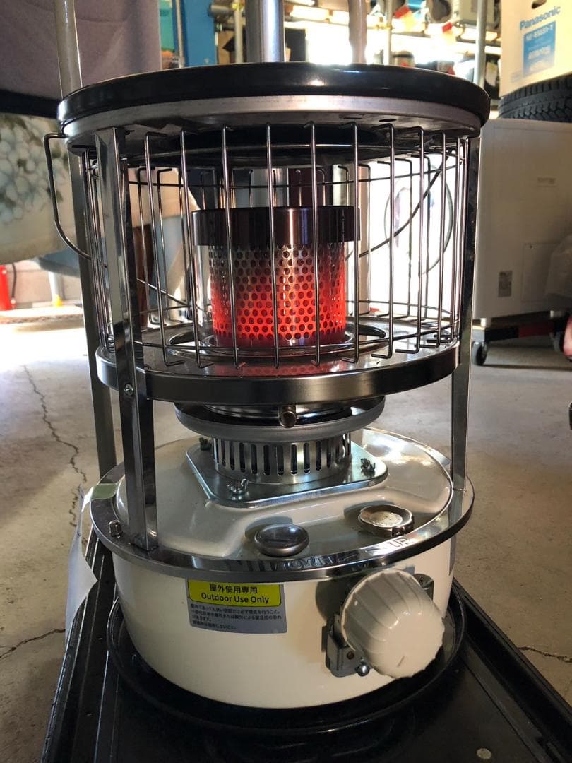 K♢219 PASECO 石油ストーブ WKH-3100S 収納ケース付き！