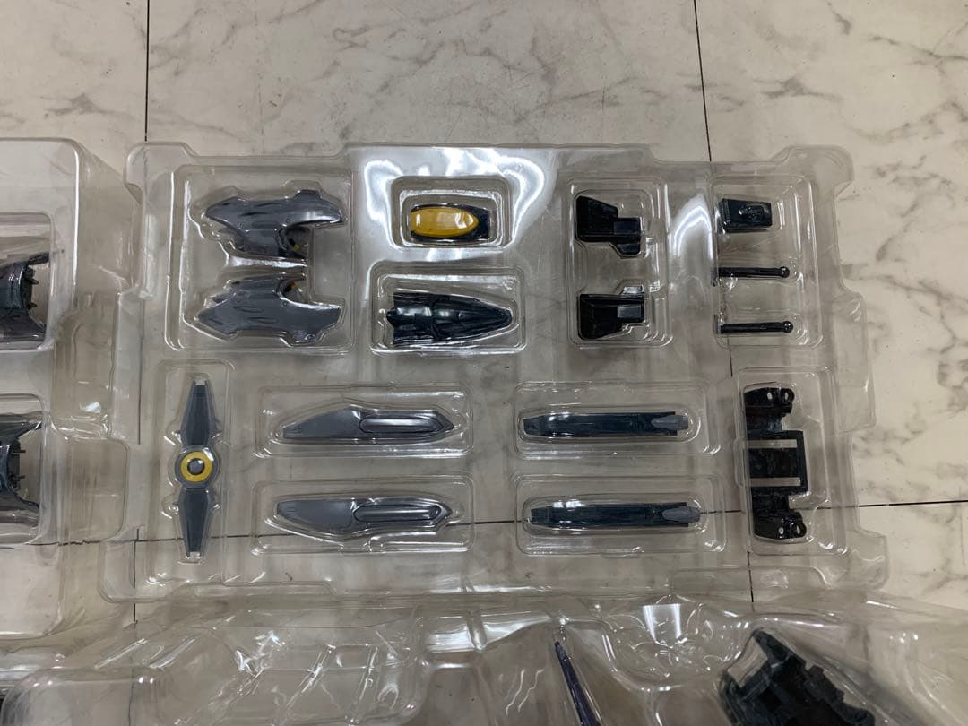 さらに値引き！マクロスフロンティア超合金3点セット　アルト機+オズマ機+ブレラ機