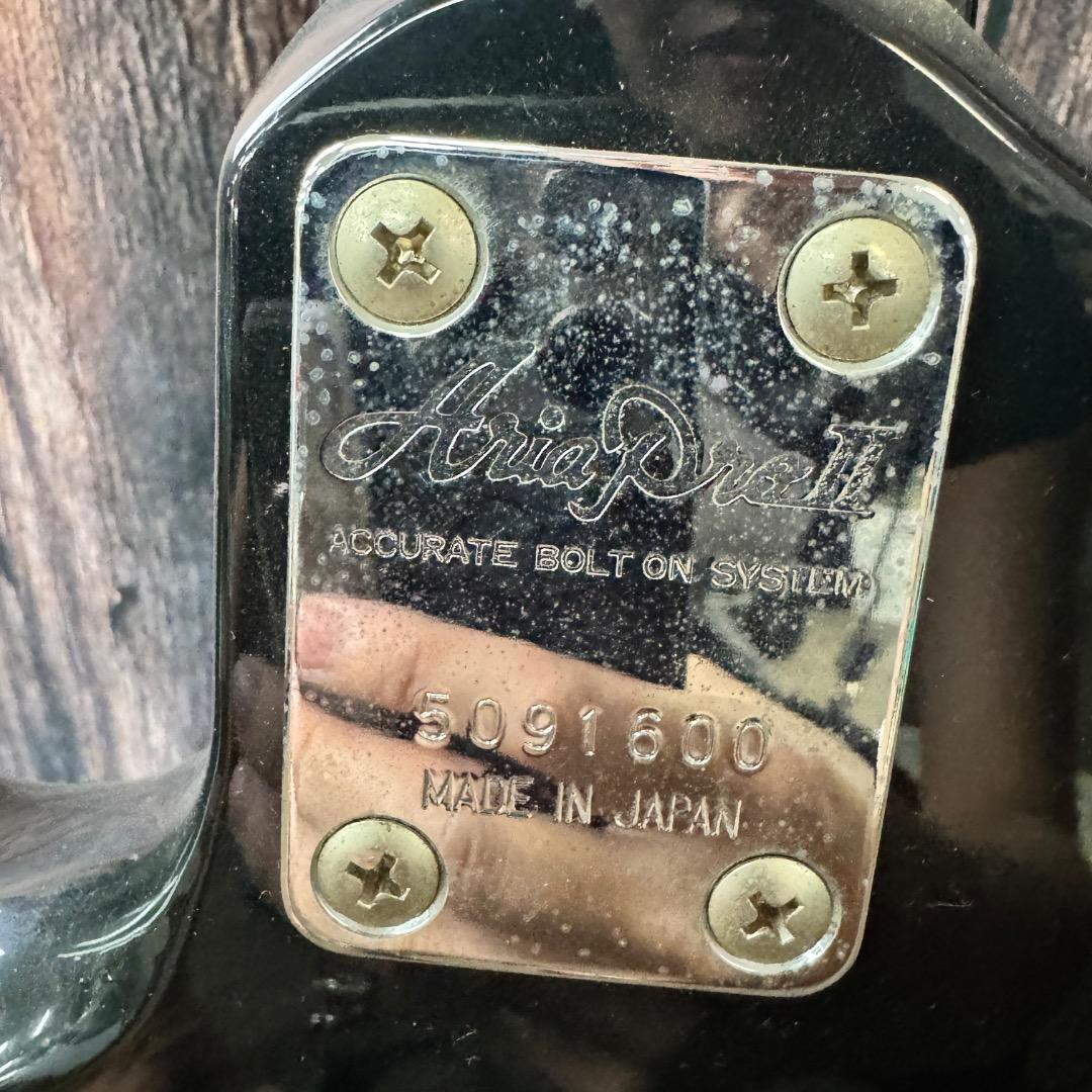 Aria Pro II RSB ヴィンテージ ベース