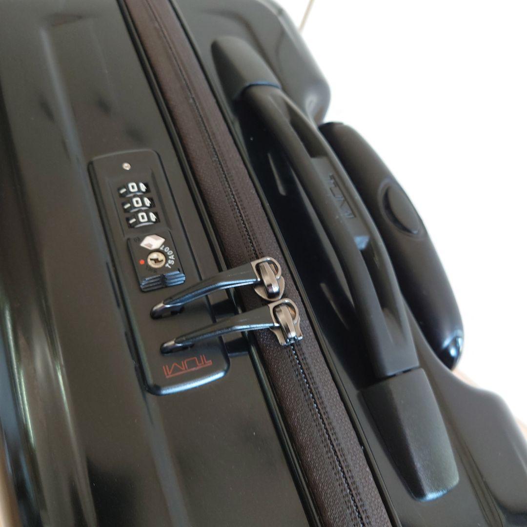 TUMI 22804004D4 コンパクト・4ウィール・ブリーフキャリーケース