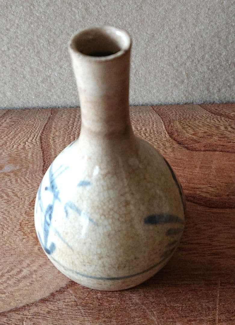 古伊万里一輪差し 青い絵付け