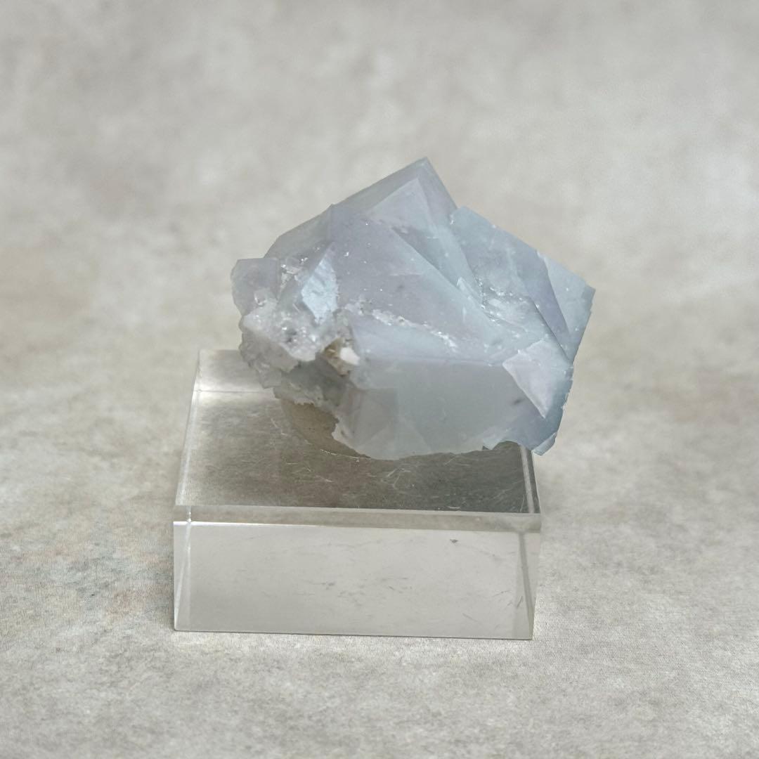 【D154】ポーセリンフローライト ヤオガンシャン 原石 鉱物 標本