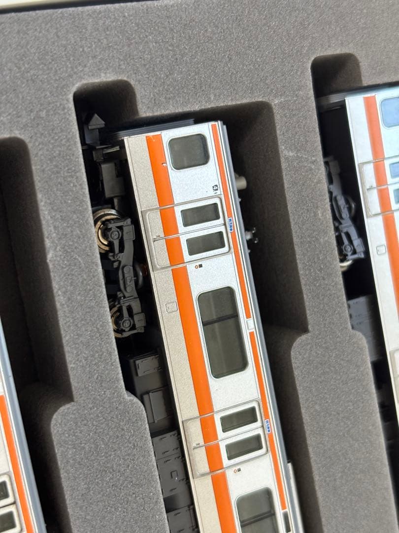 JR E233 0系通勤電車(中央線・H編成)セットA B