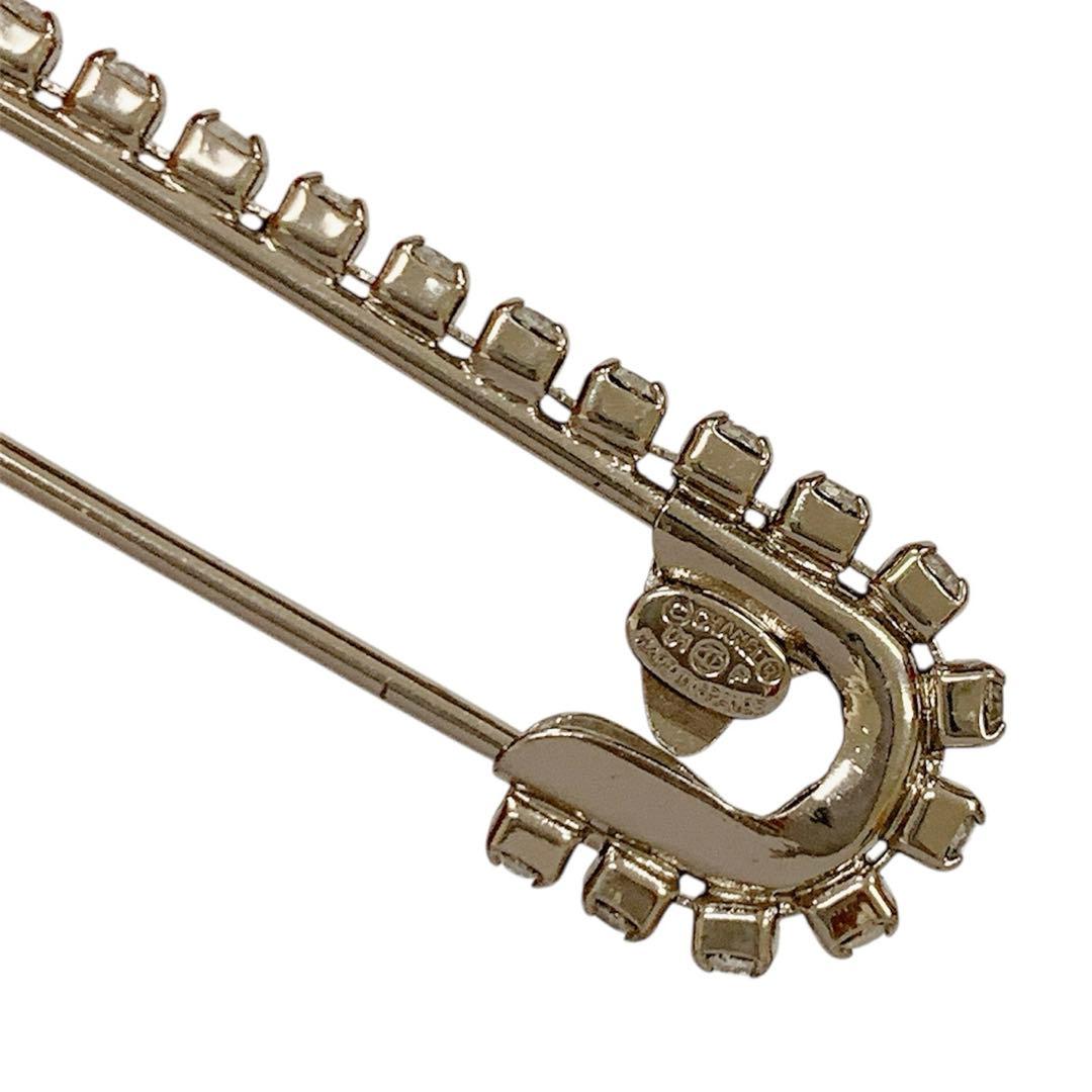 シャネル　安全ピン型　ブローチ　正規品