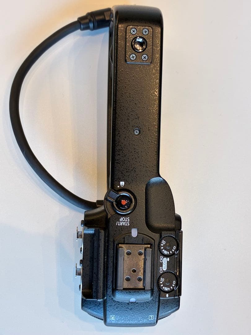 Canon EOS C100 ボディ（EFマウント）通電217時間