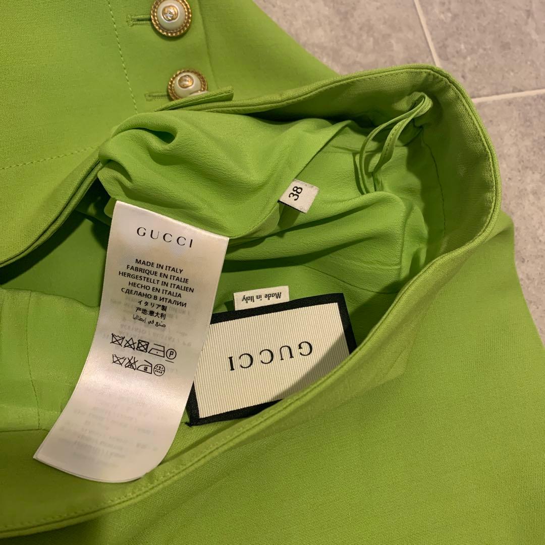 GUCCI ロゴ　パールボタン　スカート　38