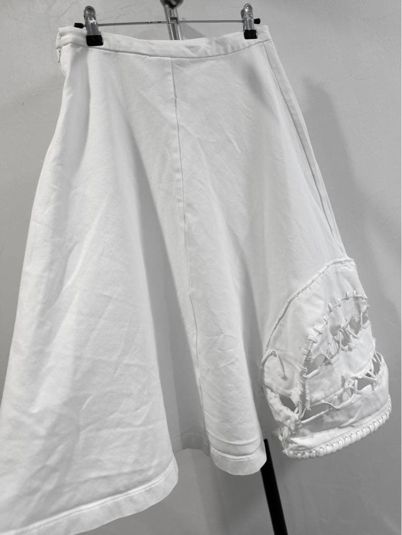 2005SS コムデギャルソン　スカート ホワイト　ポリエステル　Mサイズ