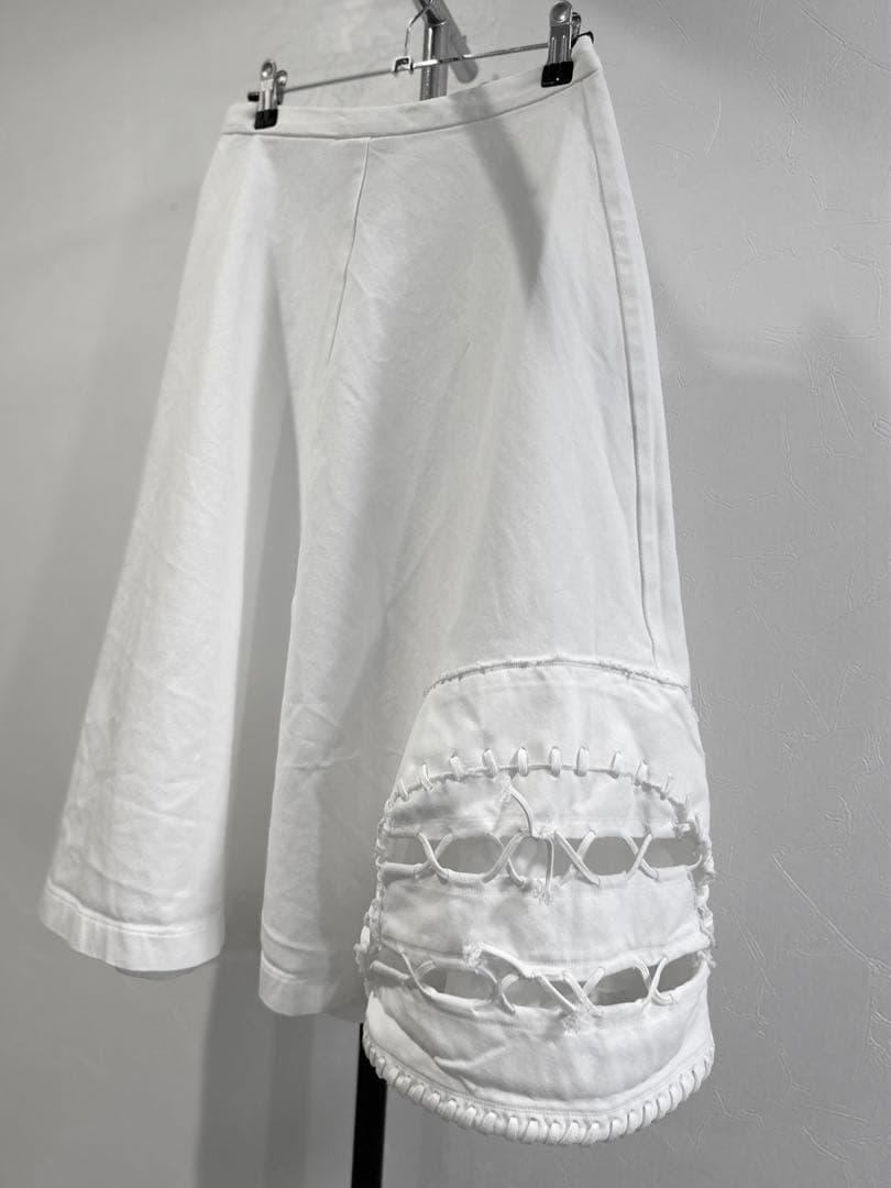 2005SS コムデギャルソン　スカート ホワイト　ポリエステル　Mサイズ