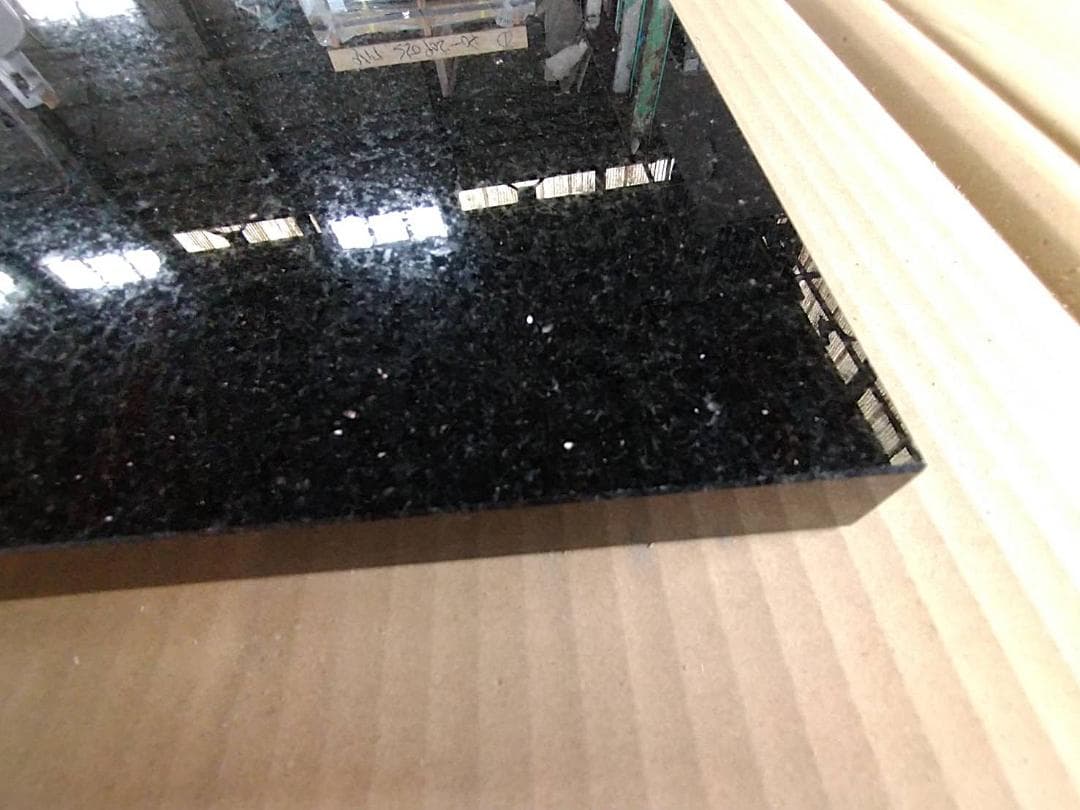 超最高級 天然黒御影石　オーディオボード●300×300×27●5面磨き　特価