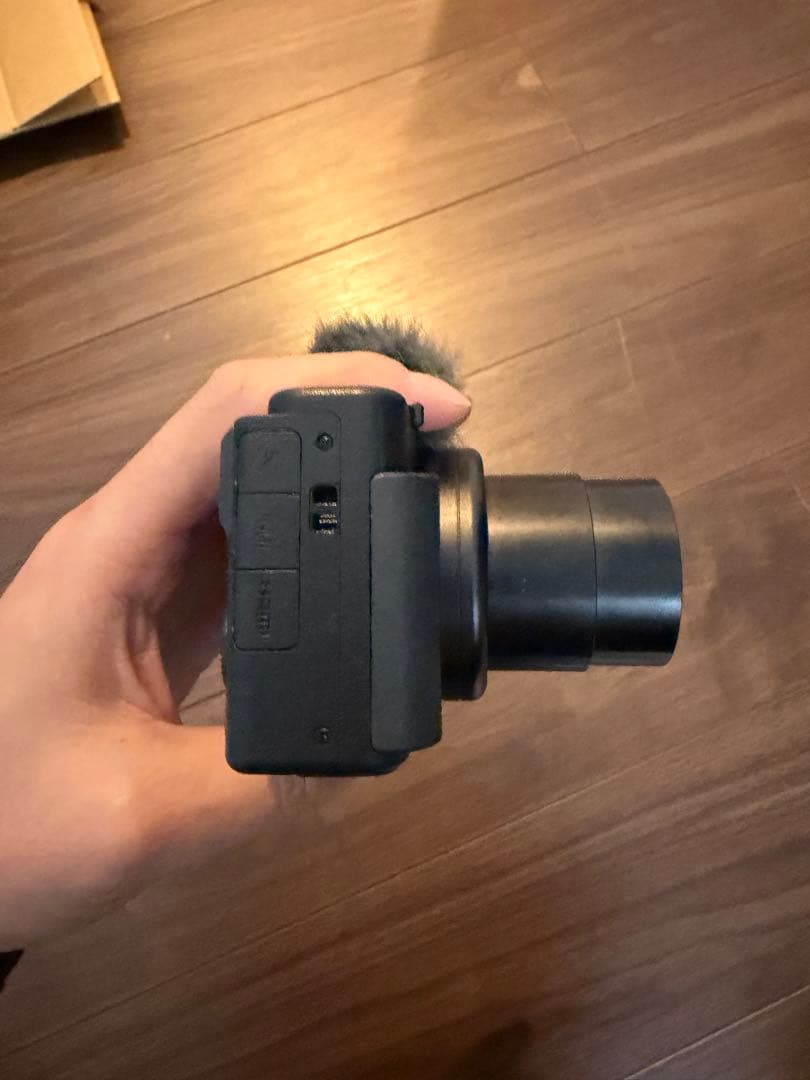 デジタルカメラ Sony VLOGCAM ZV-1