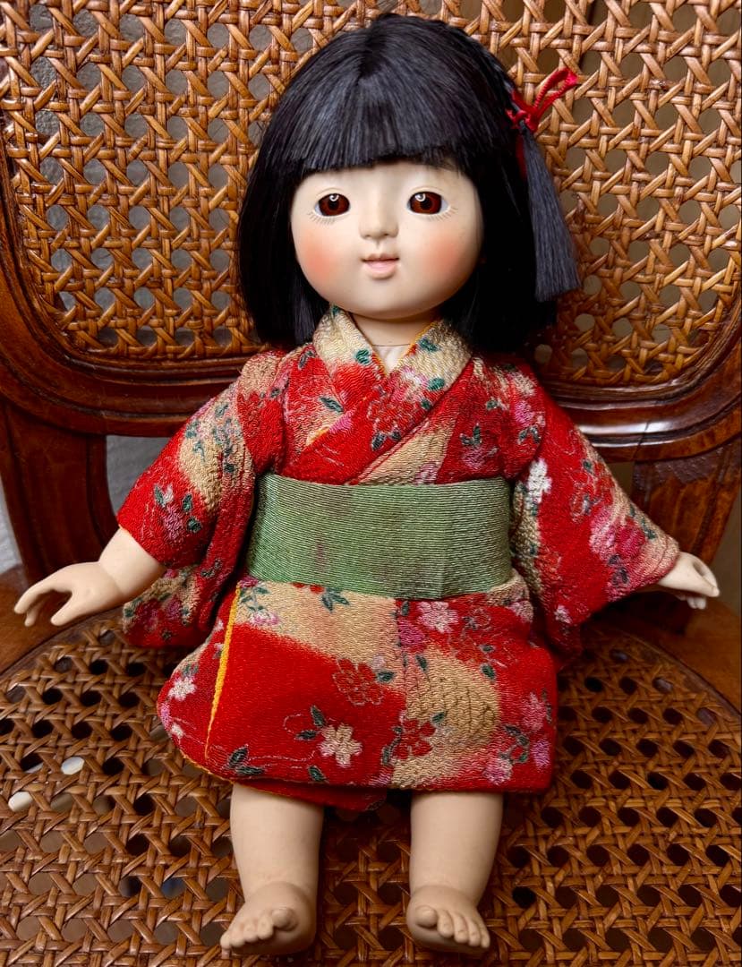 京おさな人形？ 創作人形 女の子 赤い着物 20cm 縮緬 詳細不明