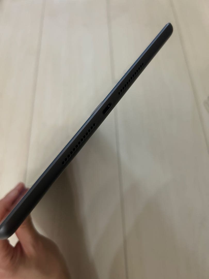 ipad 第7世代　美品