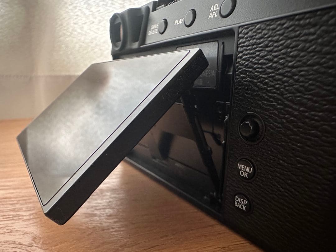 FUJIFILM X-E4 ブラック