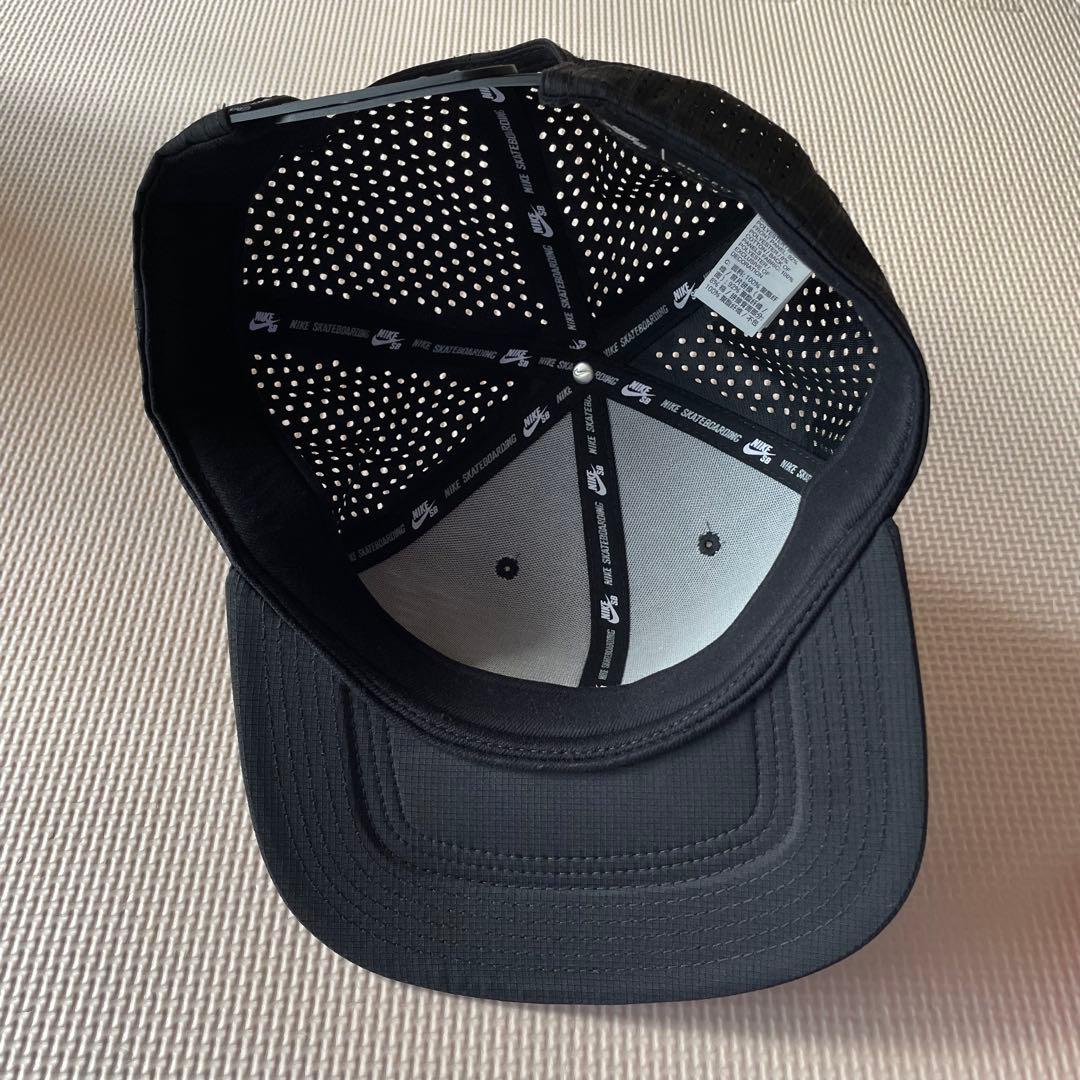 美品 廃盤 NIKE SB メッシュ キャップ 希少 激レア 帽子 刺繍ロゴ 黒