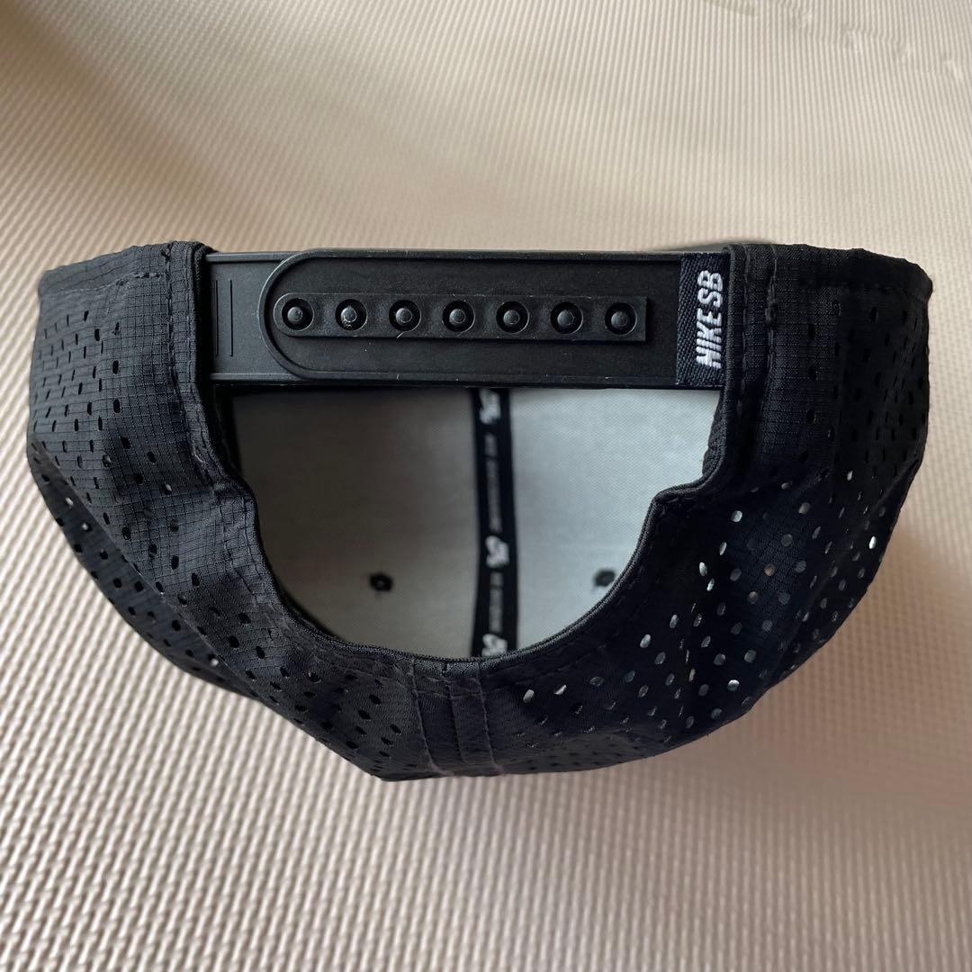 美品 廃盤 NIKE SB メッシュ キャップ 希少 激レア 帽子 刺繍ロゴ 黒