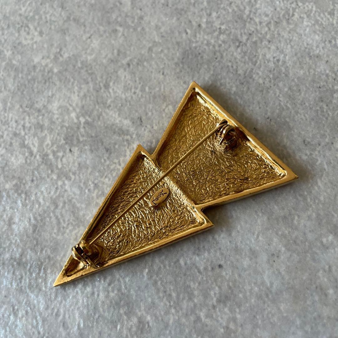新品同様 YVES SAINT LAURENT イヴ・サンローラン ブローチ