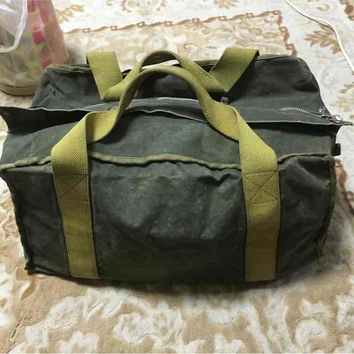 ミリタリーバッグ 本物