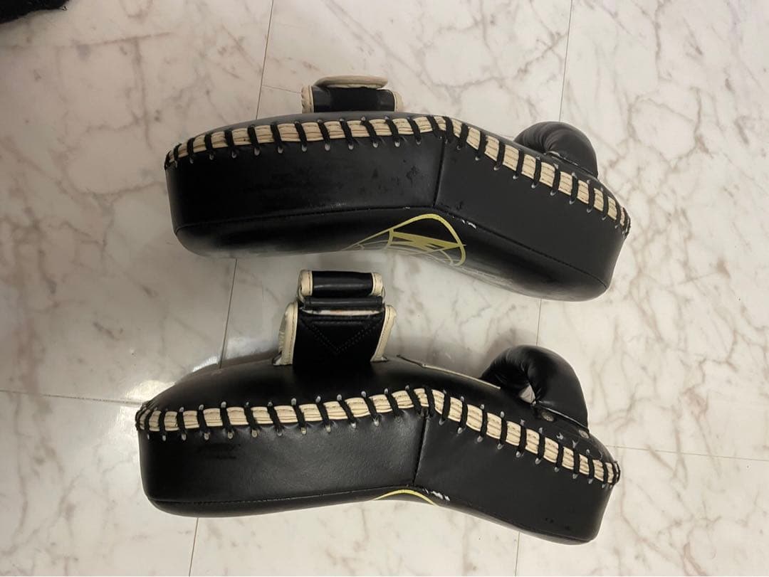 ［早い者勝ち］ WINDY KP-8C キックミット 2個セット