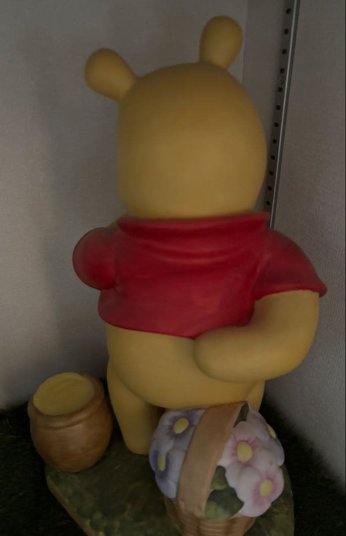 プーさん フィギュア 花と蜂付き 約35cm