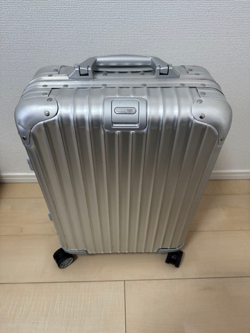 RIMOWA TOPAS 32L 4輪