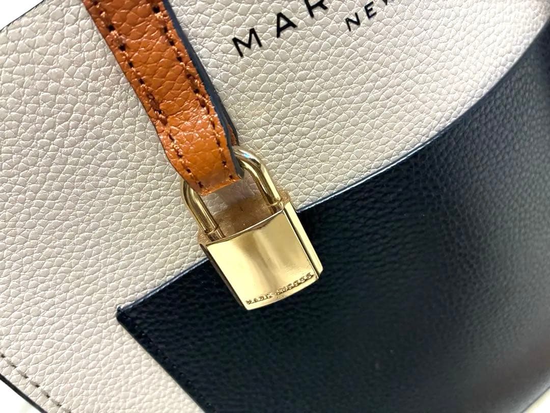 マークジェイコブスMARC JACOBSショルダーバッグ