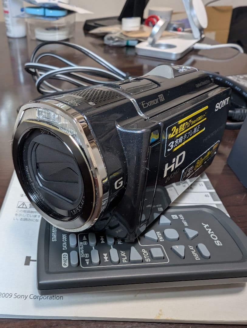 SONY HDR-CX520 と付属品など