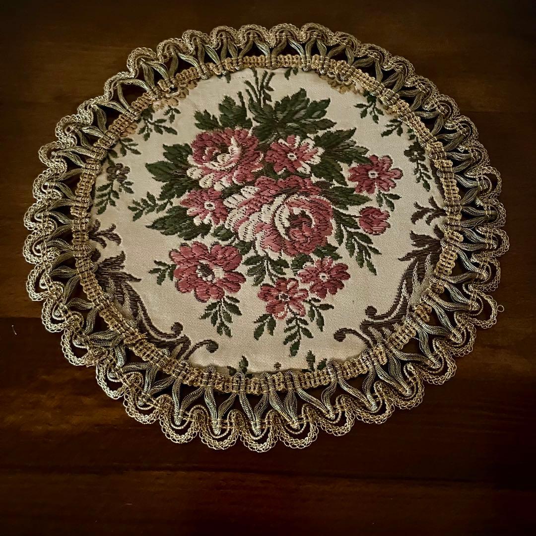 【けーと】カリモク karimoku コロニアル 花台