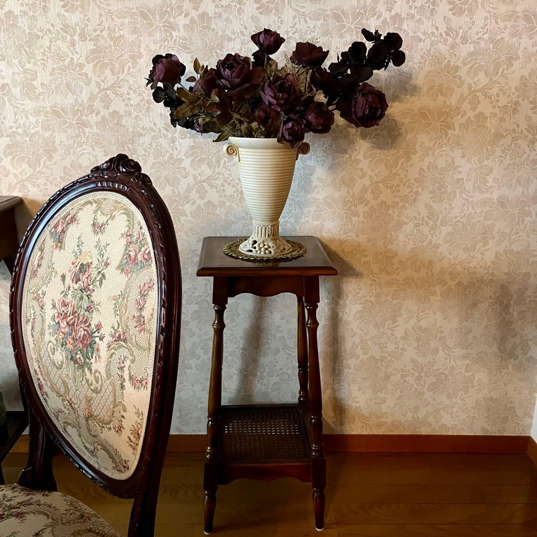 【けーと】カリモク karimoku コロニアル 花台