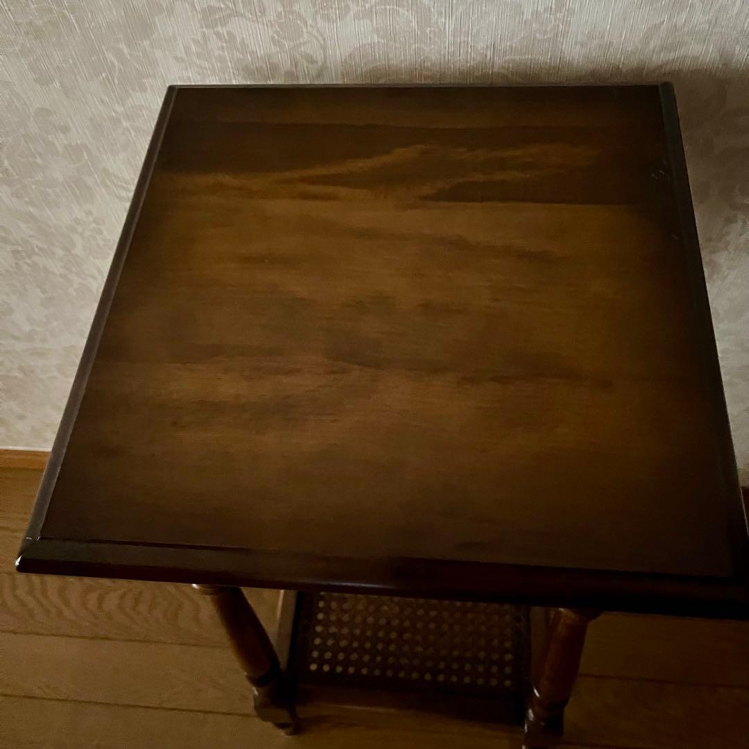 【けーと】カリモク karimoku コロニアル 花台