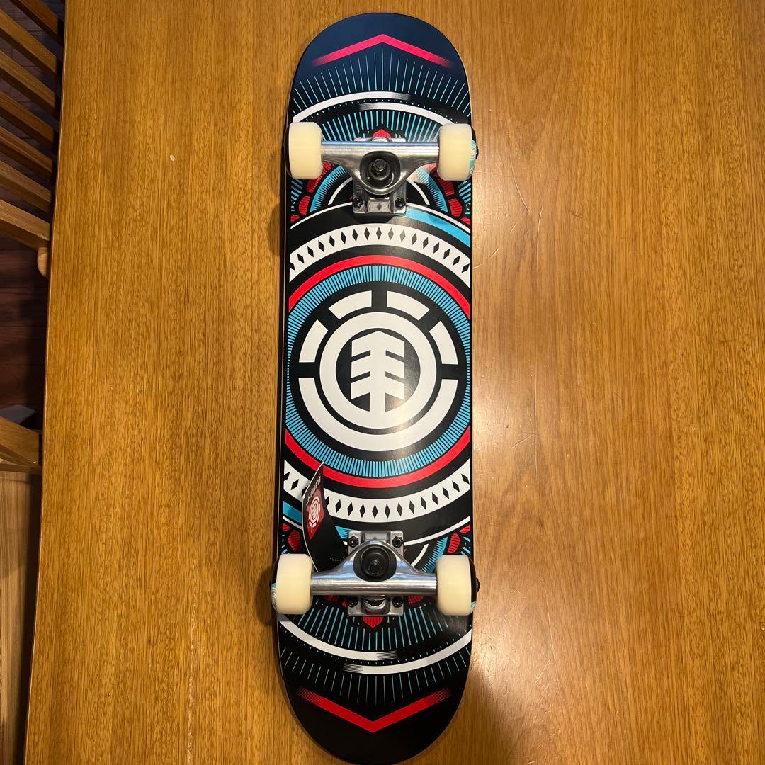【新品タグ付】ELEMENT SECTION 7.375インチ スケートボード