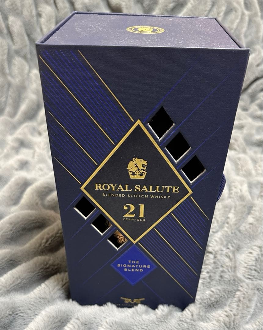 新品・未開封 ロイヤルサルート Salute 21年 ウイスキー箱付き