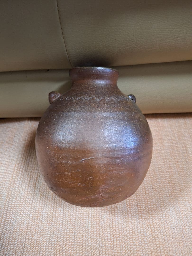 備前焼、偏壺花入、伊勢崎　満