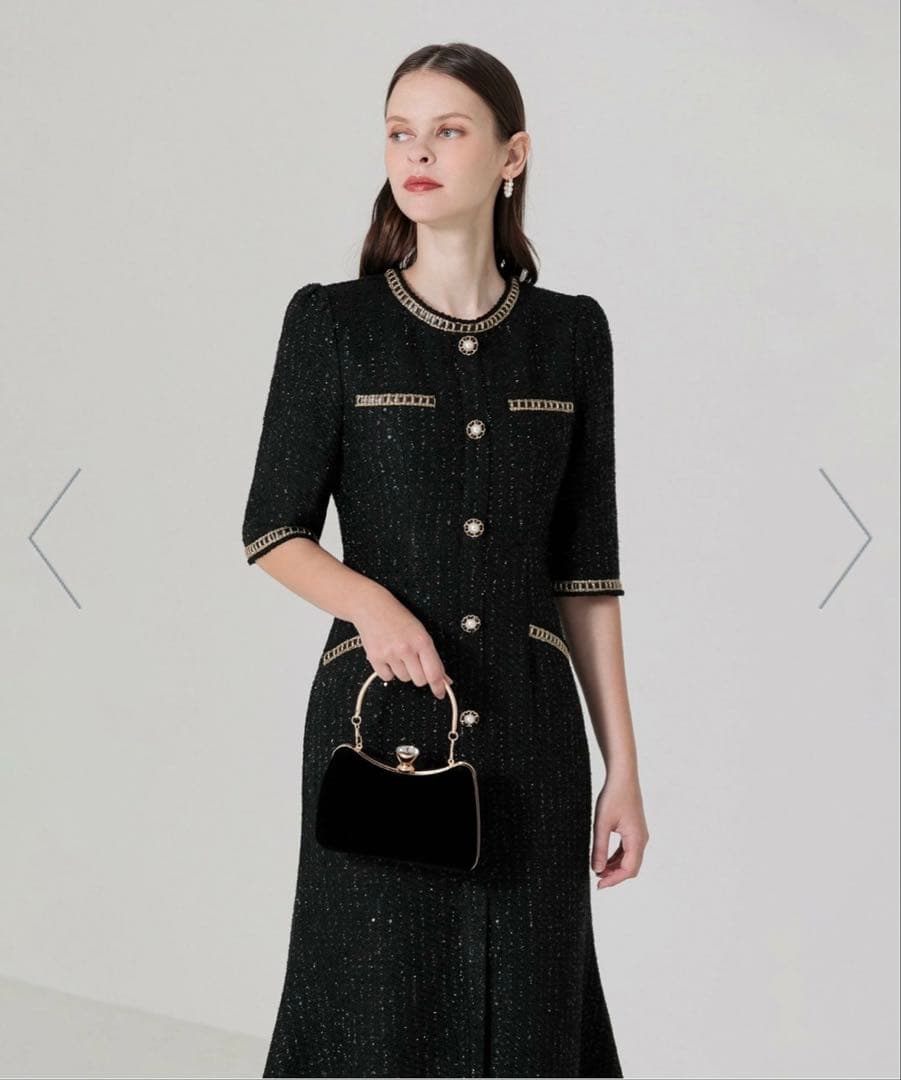 ⭐︎みいさま専用）未使用）Leja/ラメ混ツイードパール釦スパンコール刺繍ドレス