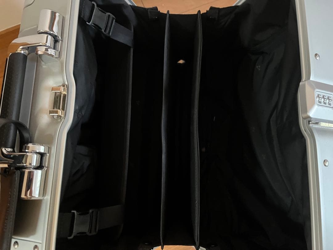 バッグ Carry-On Business Case 28L