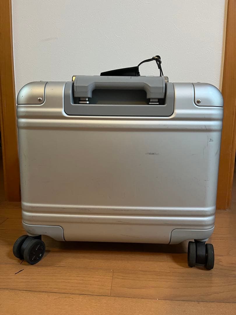 バッグ Carry-On Business Case 28L