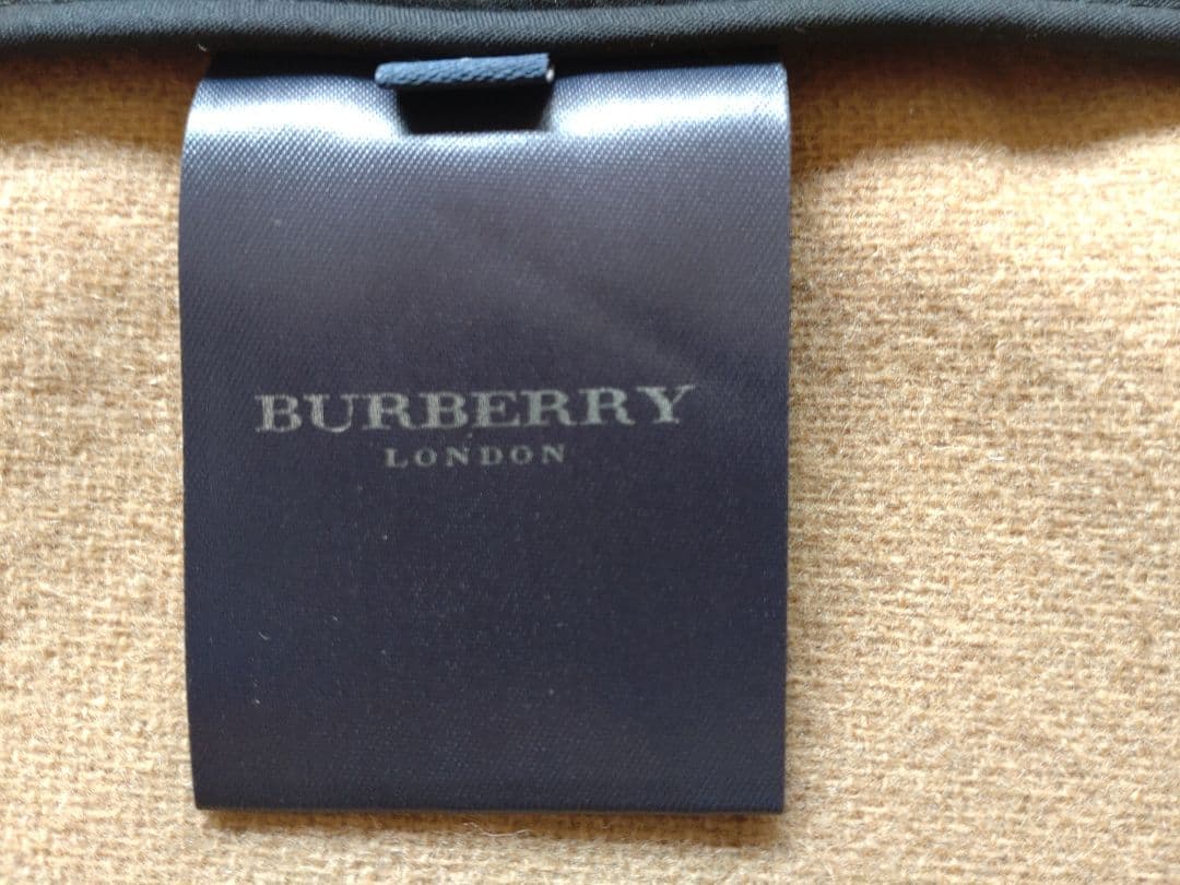 新品未使用/BURBERRY .LONDON わんこコートタイプ洋服 Sサイズ