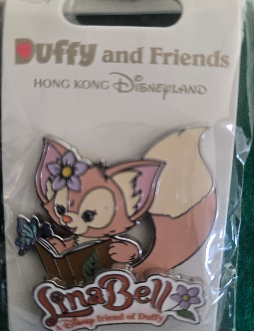【新品未使用】香港ディズニーDuffy and Friends ピンバッジ