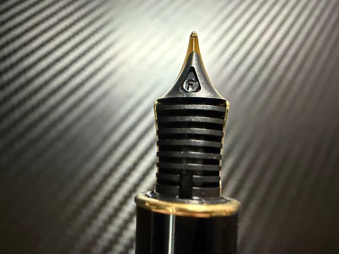 未使用に近い パーカー ソネット プレミアムチョコレート F 細字 万年筆