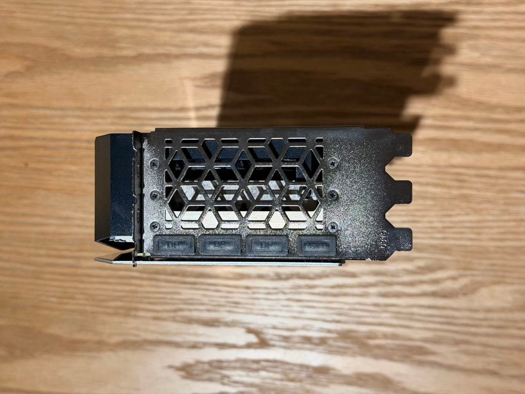 【中古美品】玄人志向 NVIDIA GeForce RTX4070Ti 12GB