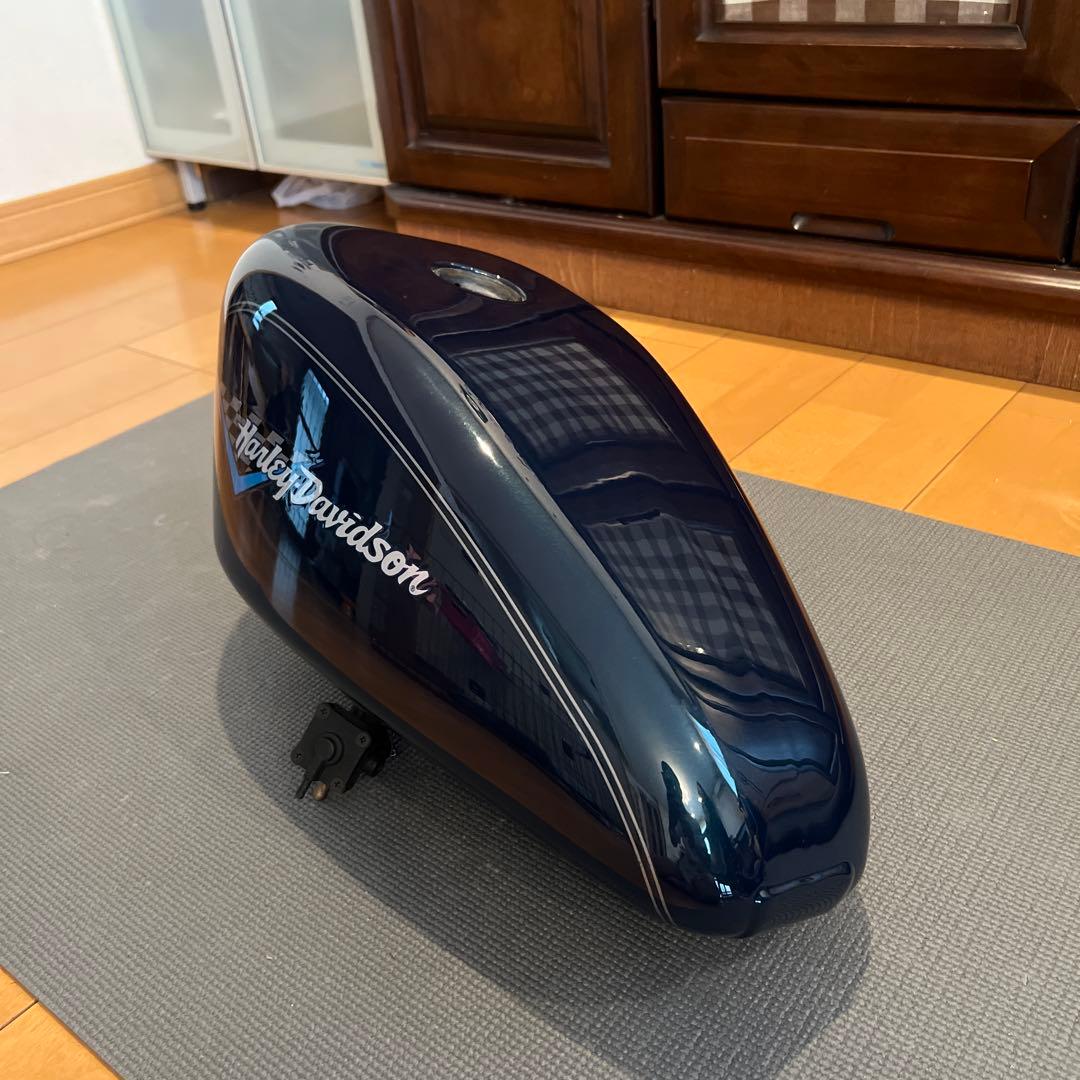 Harley Davidson スポーツスター純正タンク