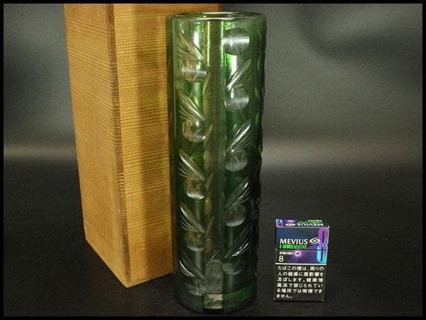 アンティーク 緑色 切子ガラス 花瓶(A962)