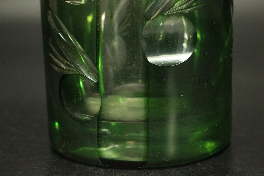 アンティーク 緑色 切子ガラス 花瓶(A962)