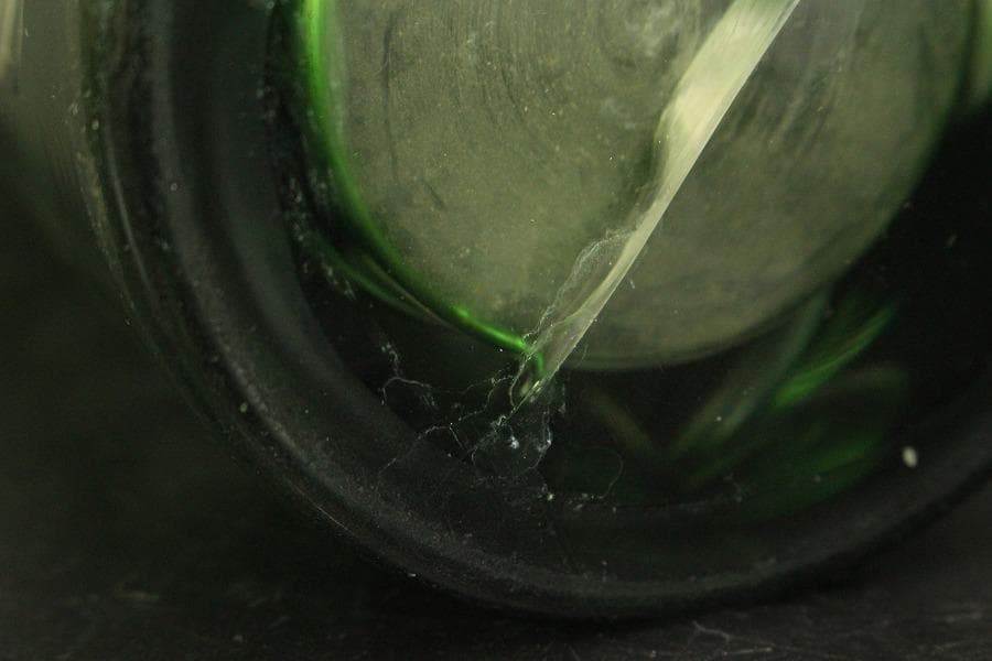 アンティーク 緑色 切子ガラス 花瓶(A962)