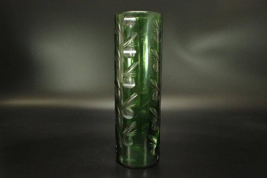 アンティーク 緑色 切子ガラス 花瓶(A962)