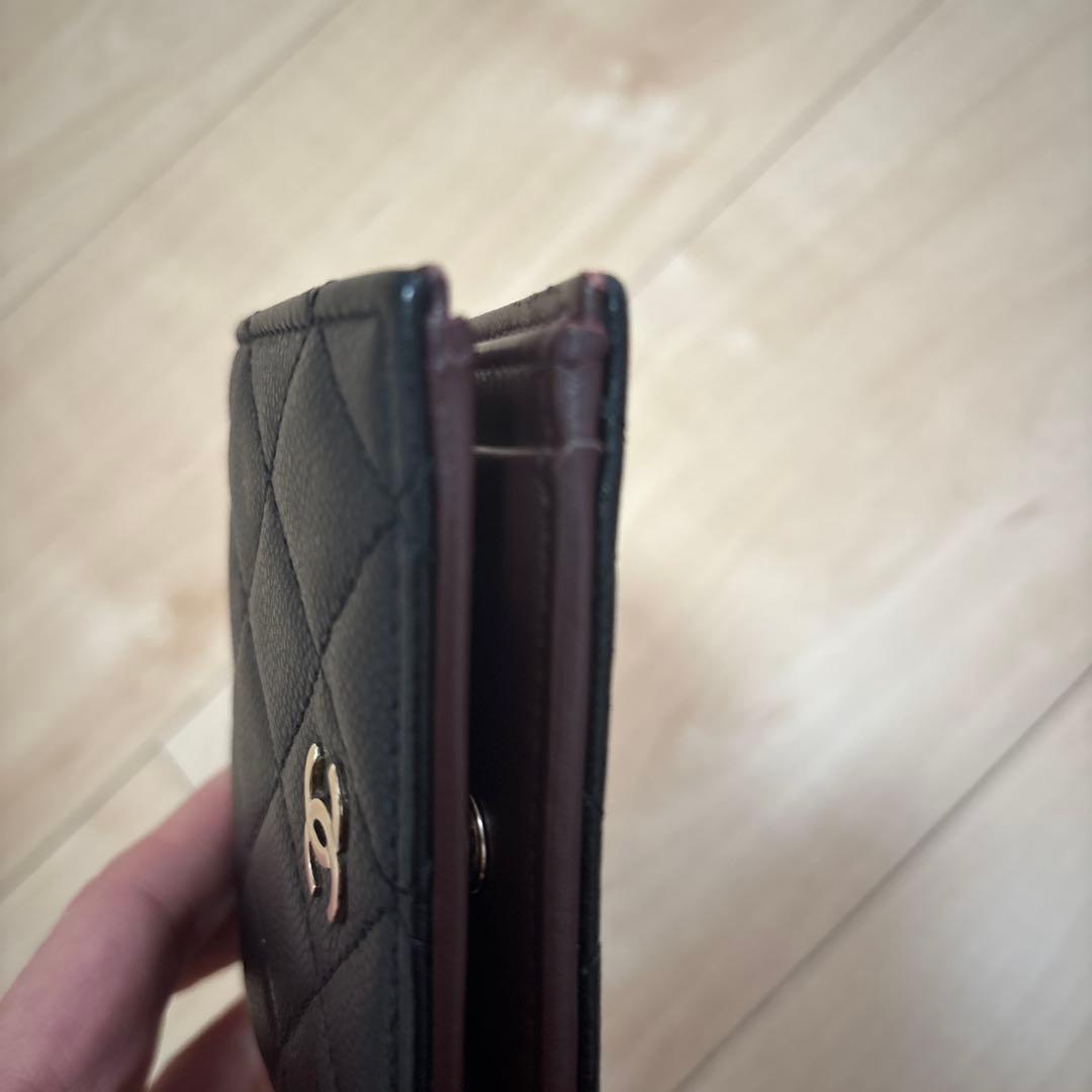 美品　CHANEL 本物　二つ折り財布　ブラック
