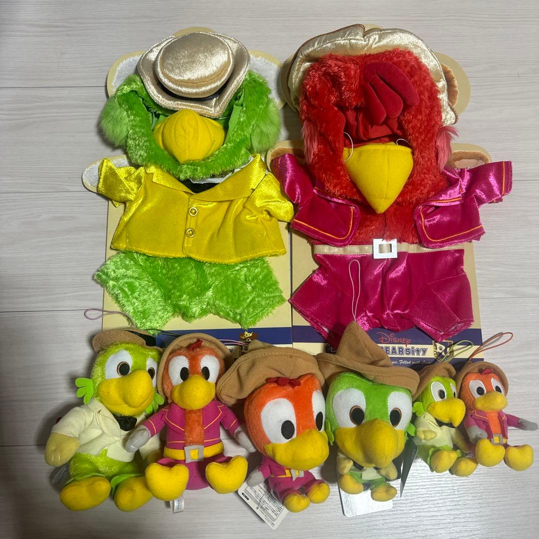 ディズニーストア　ホセパン　コスチューム　ぬいぐるみストラップ